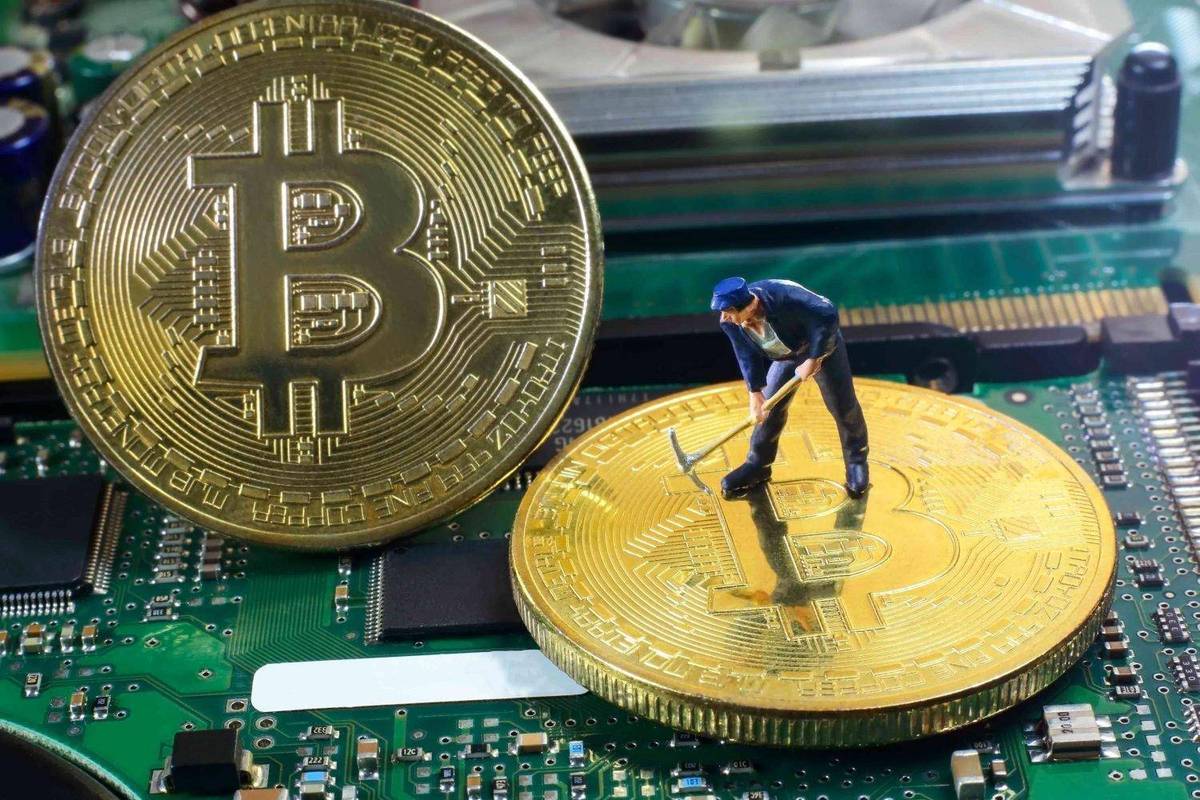 比特币怎么挖在哪里挖,比特币怎么挖出来的?知乎