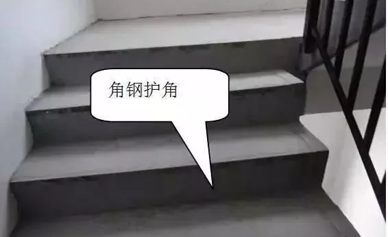 梯子与地面的夹角应为65度(梯子与地面的夹角不能大于多少度)